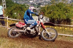 149-Stephane-Peterhansel-Yamaha-251-Francja-ISDE-1988-Mende-France-2