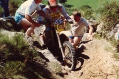 1_206-Simon-Schram-Husqvarna-510-Holandia-ISDE-1988-Mende-France-1