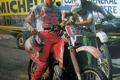 1_82-Gilles-Lalay-Honda-CR-250-Francja-ISDE-1988-Mende-France-10