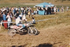 465-Thierry-Charbonnier-Yamaha-350-Francja-ISDE-1988-Mende-France-2