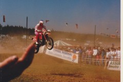 82-Gilles-Lalay-Honda-CR-250-Francja-ISDE-1988-Mende-France-3